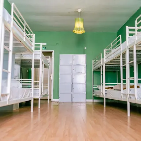 Urban Garden ホステル