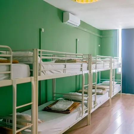 Urban Garden ホステル