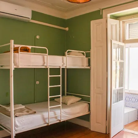 ホステル Urban Garden リスボン