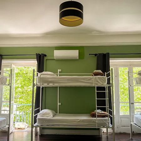 Urban Garden Hostel Lisbon