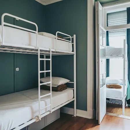 Urban Garden ホステル